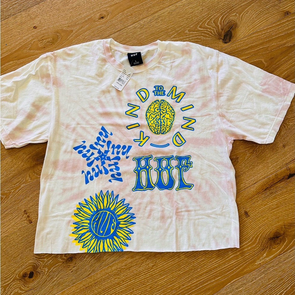 HUF women’s size large t-shirt. NWT